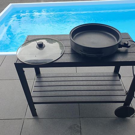 Grosszuegige Unterkunft Mit Terrasse Oberbrechen Dış mekan fotoğraf