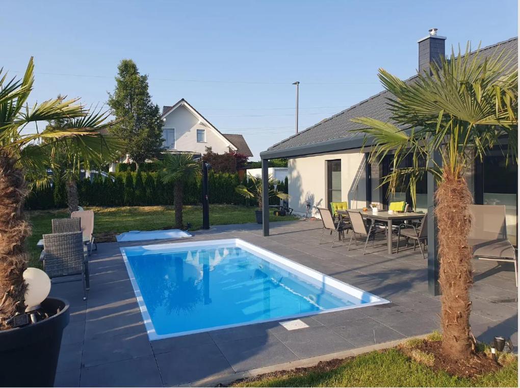 Grosszuegige Unterkunft Mit Terrasse Oberbrechen Dış mekan fotoğraf